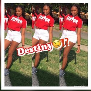 Meet your Posher, Destiny